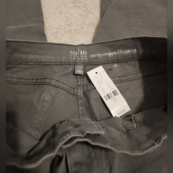 NWT - New York & Company Soho Curvy Cropped Legging - Picture 4 of 5